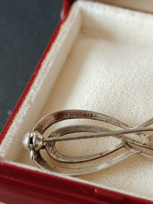 Broche vintage argent 800 marcassites